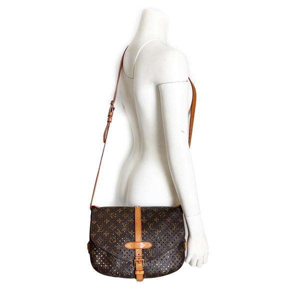 Louis Vuitton Limited Edition Saumur Bag Monogram Flore Perforated 2012 Cruise - Picture 3 of 14